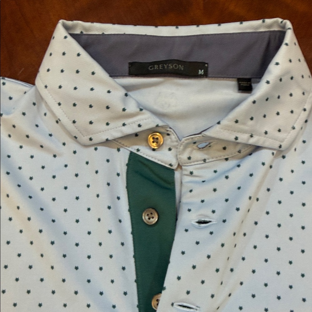 Greyson Polo with blue emblem and Green Accent perfect for summer and athletic - Picture 4 of 7